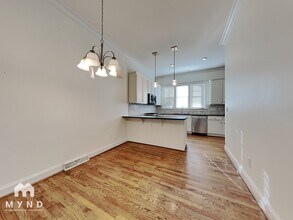 711 E 9th St in Charlotte, NC - Foto de edificio - Building Photo