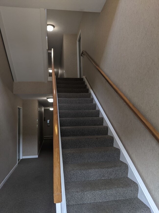 3045 Westminster Dr in Beavercreek, OH - Building Photo - Building Photo