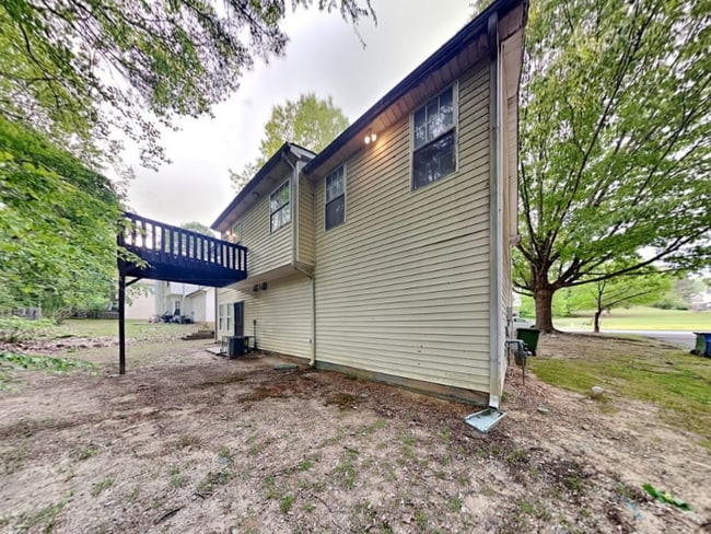 2319 Sandspring Dr SW in Atlanta, GA - Building Photo - Building Photo