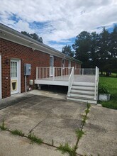 8810 Winterpock Rd in Chesterfield, VA - Building Photo - Building Photo