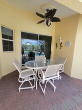 1961 E Crown Pointe Blvd in Naples, FL - Building Photo - Building Photo