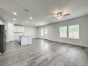7806 Alset Dr in Magnolia, TX - Building Photo - Building Photo