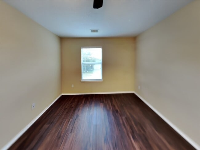 property at 15326 Boulder Hollow Ln