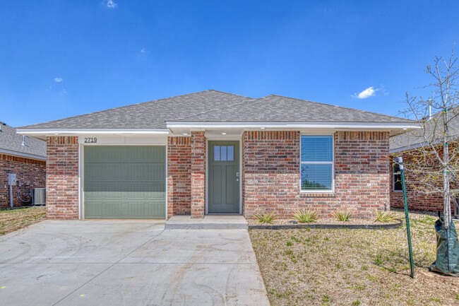 property at 2719 Varenna Ln
