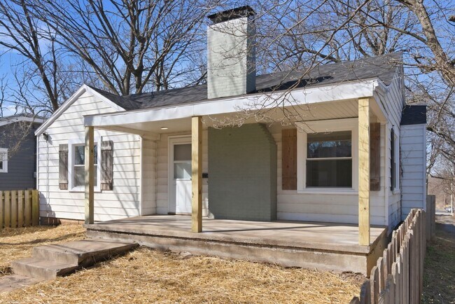 421 S Fort Ave in Springfield, MO - Building Photo - Building Photo