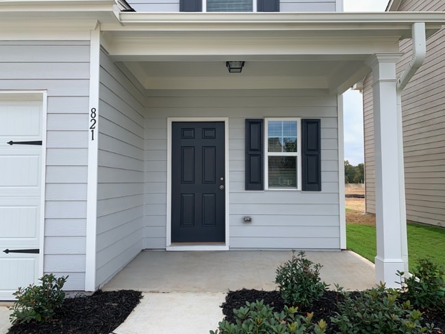 821 Independence Ave in Pendergrass, GA - Building Photo - Building Photo