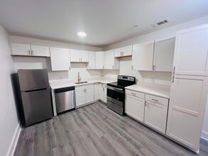 7111 Porcher Dr in Myrtle Beach, SC - Building Photo - Building Photo