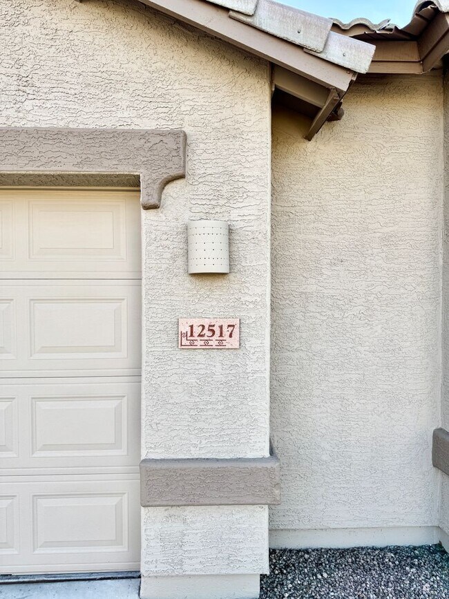 12517 W Grant St in Avondale, AZ - Building Photo - Building Photo