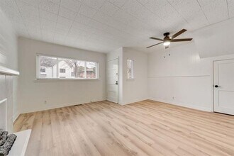 3728 W Beverly Dr in Dallas, TX - Building Photo - Building Photo