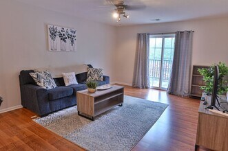 2109 Cedar Run Dr in Camp Hill, PA - Building Photo - Building Photo