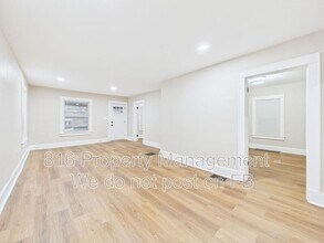 641 S Huttig Ave in Independence, MO - Building Photo - Building Photo