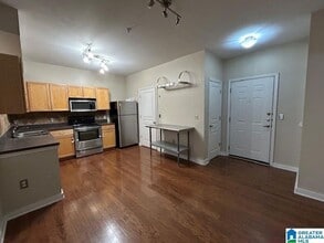 401 20th St S, Unit 224 in Birmingham, AL - Foto de edificio - Building Photo
