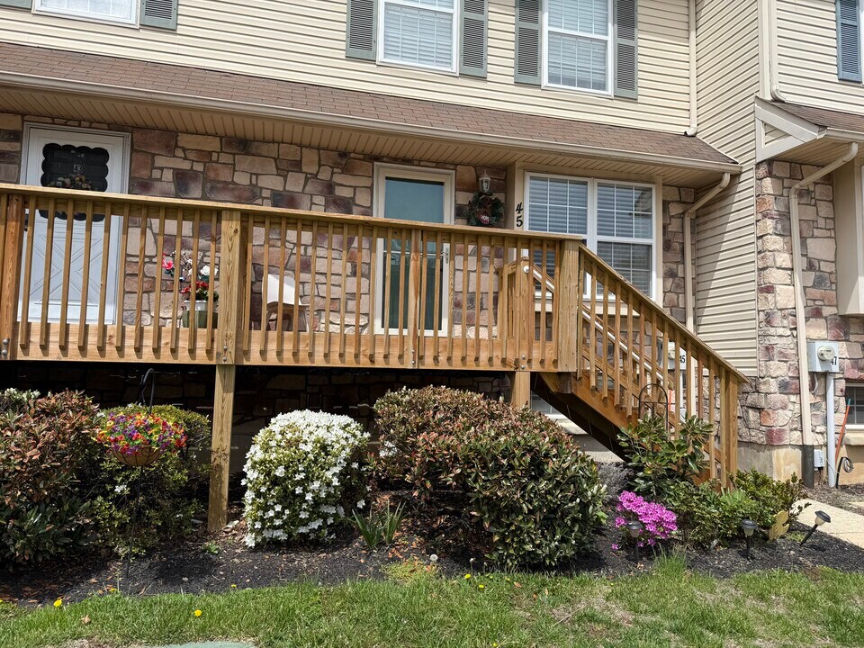 7925 Ridge Ave, Unit 45 in Philadelphia, PA - Foto de edificio