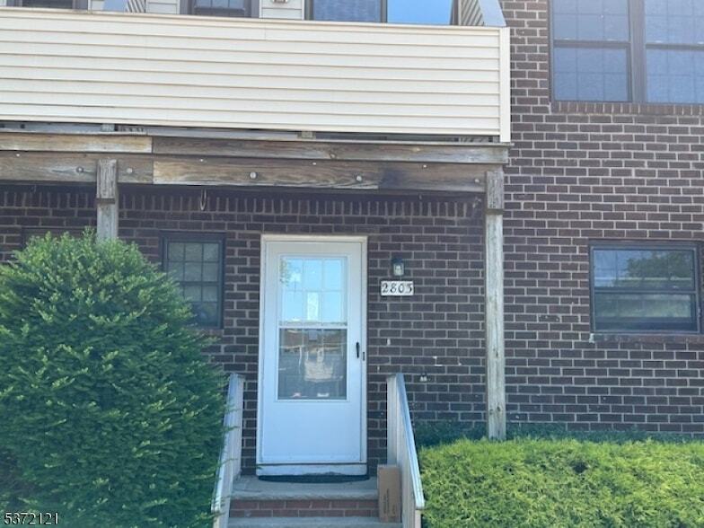 2803 Kent Pl in Hillsborough, NJ - Building Photo