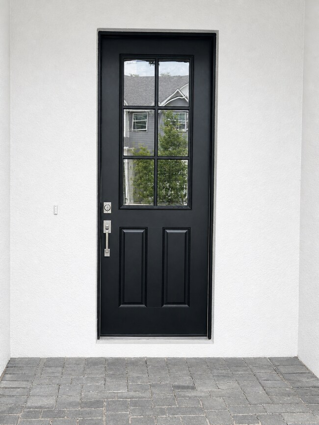 1404 Brookdale Ct in Oviedo, FL - Foto de edificio - Building Photo