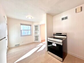4011 Garfield Ave in Minneapolis, MN - Building Photo - Building Photo