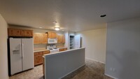 20569 Sun Meadow Way in Bend, OR - Foto de edificio - Building Photo