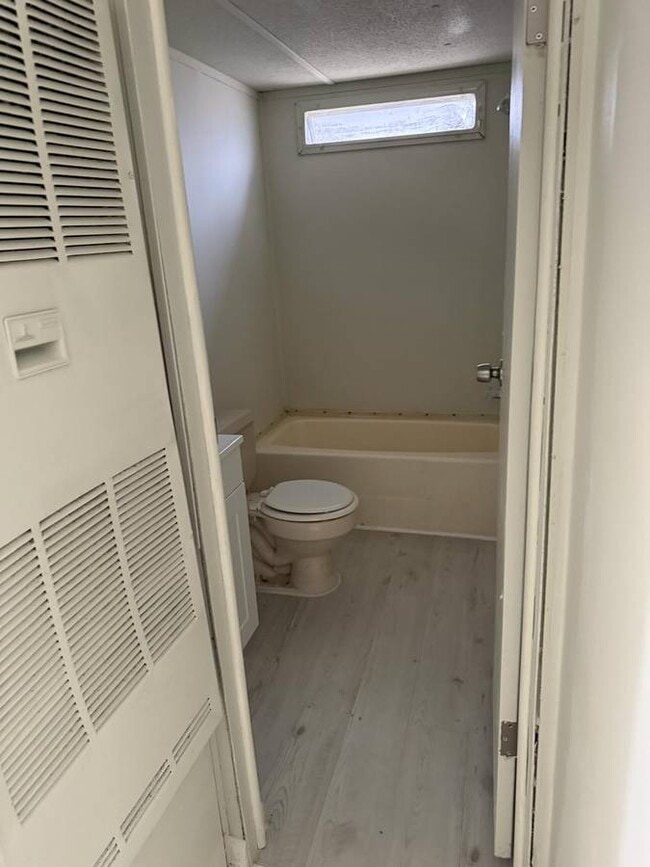 property at 103 Cauthen Lakeside Dr