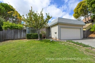 236 Michele Cir in Novato, CA - Building Photo - Building Photo