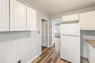 575 Georgia Ave in Forest Park, GA - Building Photo - Building Photo