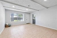 16918 Camberwell Green Ln photo'