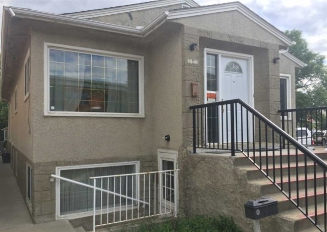 9547 103a Ave NW in Edmonton, AB - Building Photo