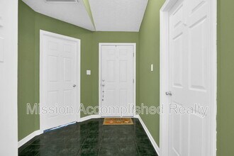 3918 Red Oak Dr in Fayetteville, NC - Building Photo - Building Photo