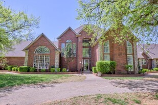 13300 SW 38th St in Yukon, OK - Building Photo