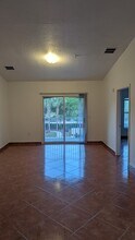 9536 Armelle Way, Unit 9 in Jacksonville, FL - Building Photo - Building Photo