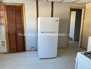 236 York St in Bangor, ME - Building Photo - Building Photo