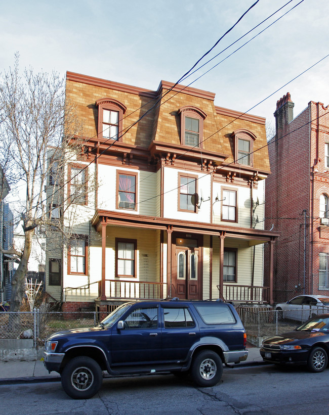 186 Buena Vista Ave in Yonkers, NY - Building Photo - Building Photo