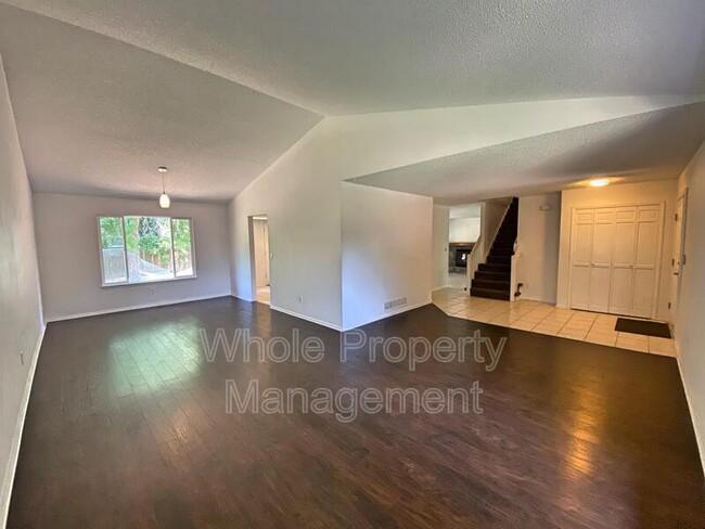 property at 4956 S Dillon St