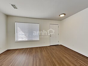 18835 Burlington Pl in Denver, CO - Building Photo - Building Photo