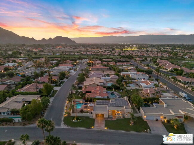 78710 Ave Naranja in La Quinta, CA - Foto de edificio - Building Photo