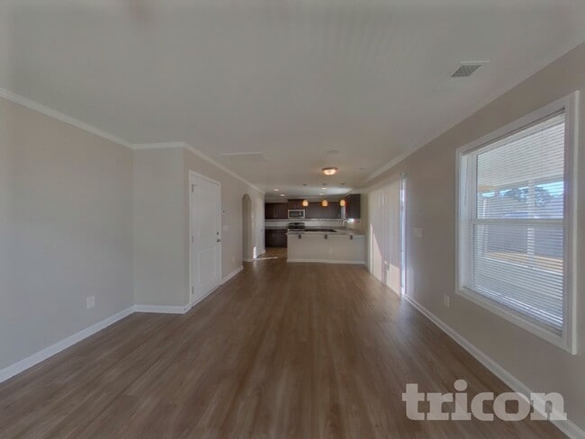 309 Finch Ln in Lexington, SC - Foto de edificio - Building Photo