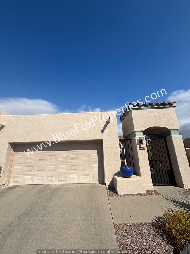 4655 E Hupa Way in Tucson, AZ - Building Photo - Building Photo