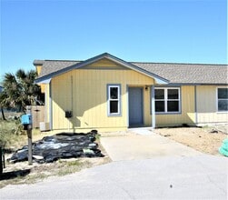 4014 Irwin St in Panama City, FL - Building Photo - Building Photo