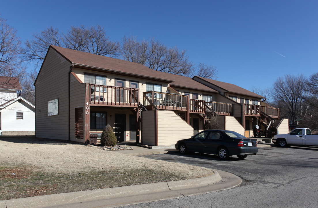 Aspen Apartments in Topeka, KS - Building Photo