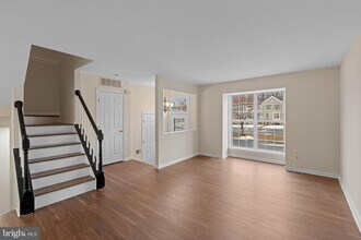 2978 Mourning Dove Pl in Waldorf, MD - Building Photo - Building Photo