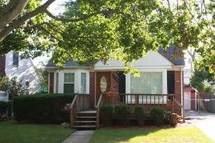 1709 W Farnum Ave in Royal Oak, MI - Building Photo