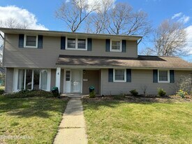 6 Barbara Ln in Ocean Township, NJ - Building Photo