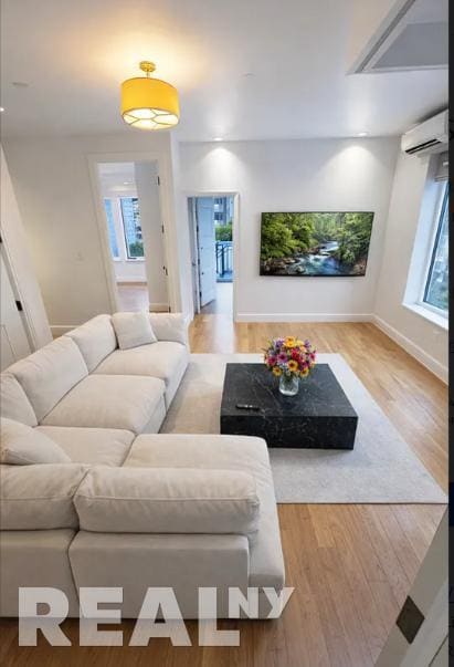 56 Frost St in Brooklyn, NY - Building Photo - Building Photo