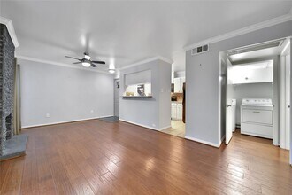 3500 Tangle Brush Dr in Spring, TX - Foto de edificio - Building Photo