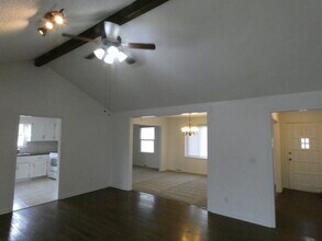 3601 NE 76th Terrace in Kansas City, MO - Building Photo - Building Photo