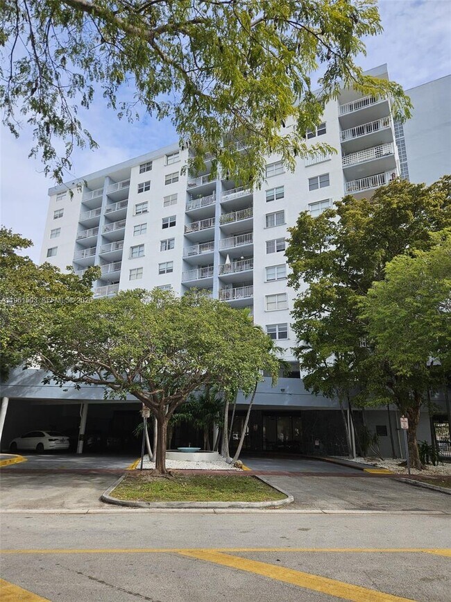 property at 6900 Bay Dr