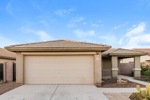 25703 W St Charles Ct in Buckeye, AZ - Building Photo