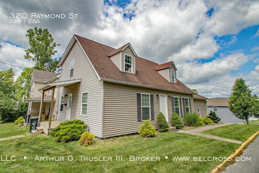 320 Raymond St in Morgantown, WV - Building Photo