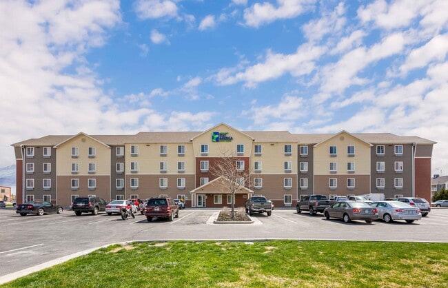 Extended Stay America Select Suites Ogden in West Haven, UT - Foto de edificio - Building Photo