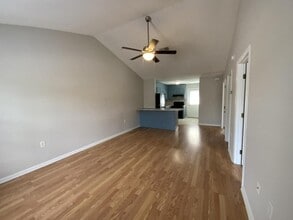 140-10 Lanier Dr in Statesboro, GA - Building Photo - Building Photo