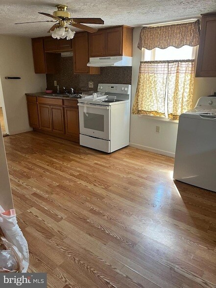 117 Valley St in Marysville, PA - Building Photo
